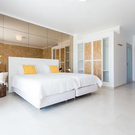 Our House Лагуш